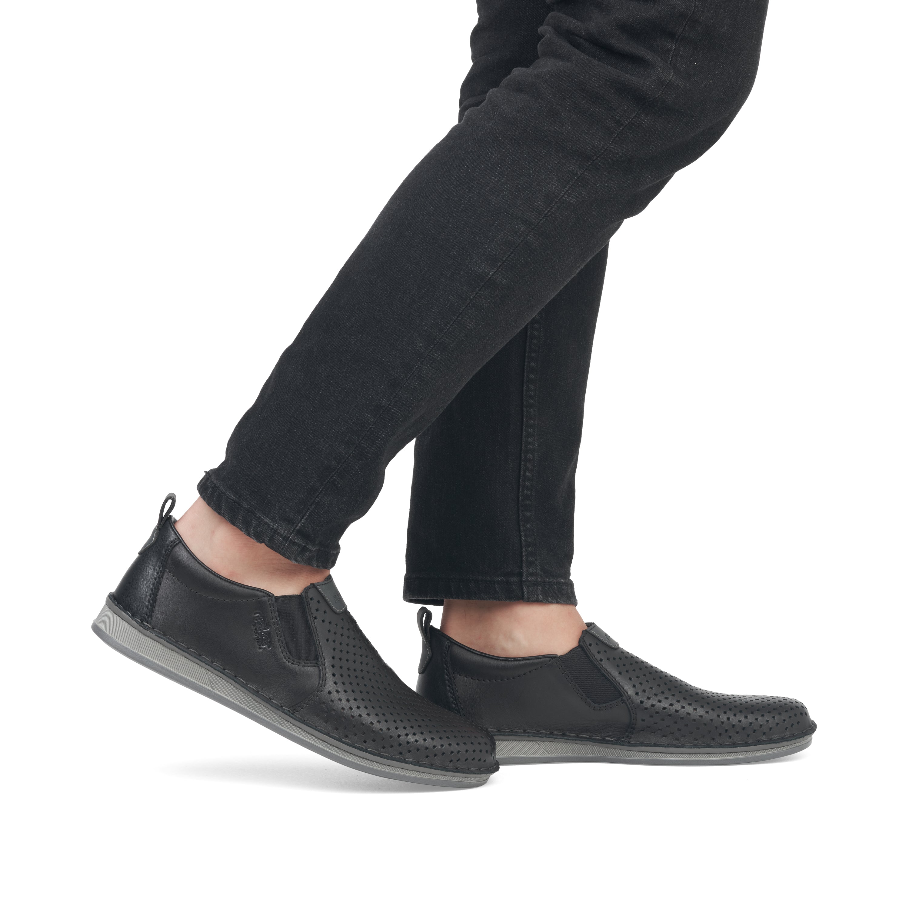 Pantofi barbati Rieker 05457-00