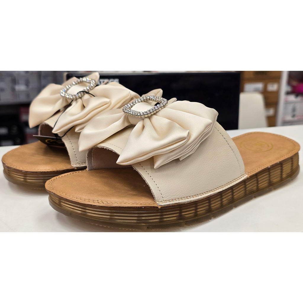 Papuci Formazione 49005 Cream