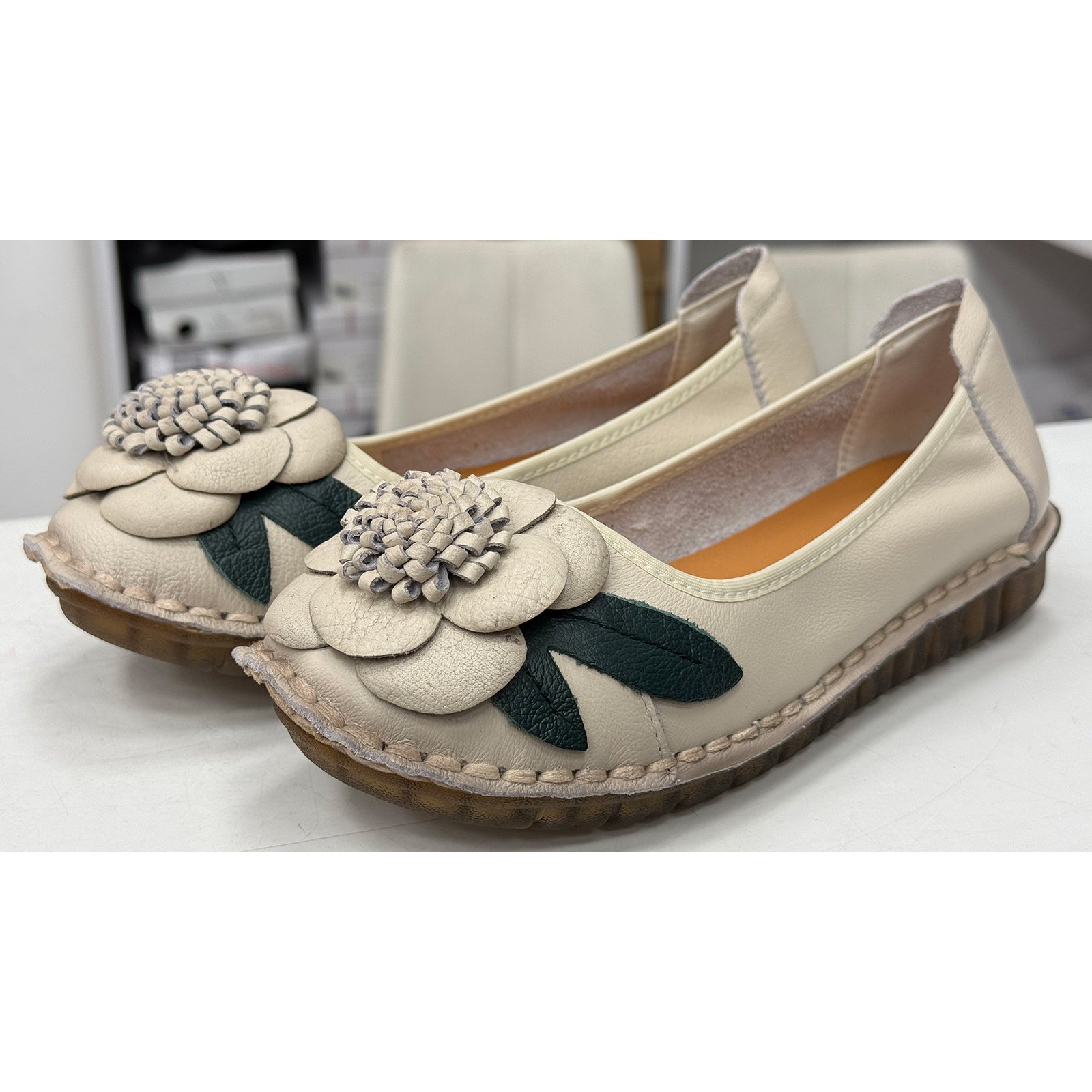 Pantofi Formazione 1817-6 Crem Imagine secundară a produsului